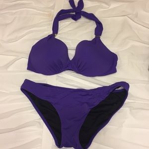 Victoria’s Secret bikini